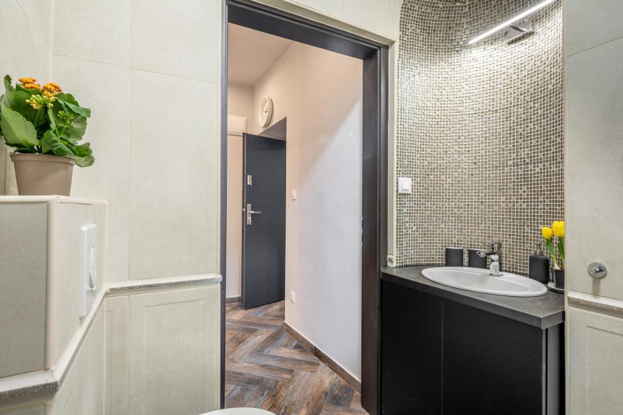 Budapest Marvelous Apartment In Andrassy Boulevard المظهر الخارجي الصورة